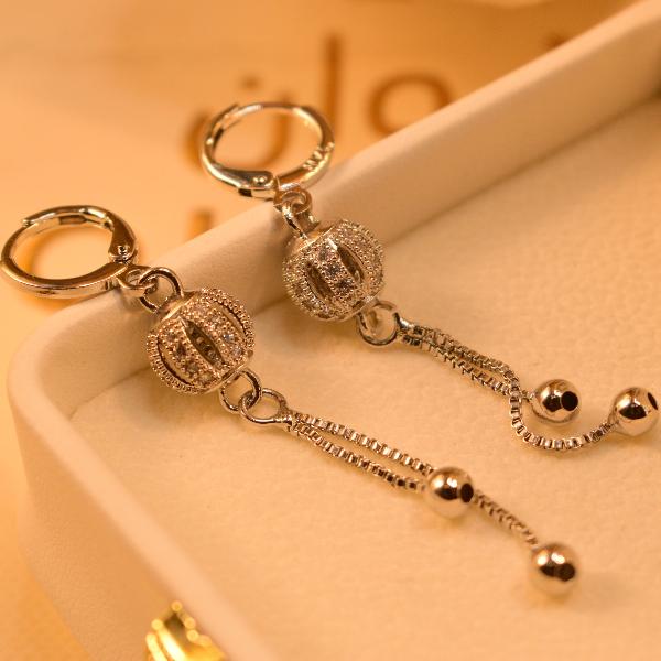 Luxury Stylish Design Crystal Stones Earrings For Girls/women